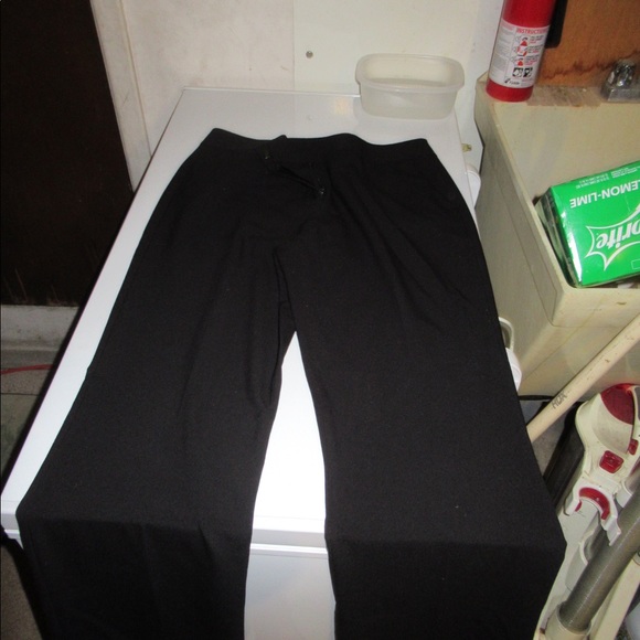 Pants - Picture 2 of 3